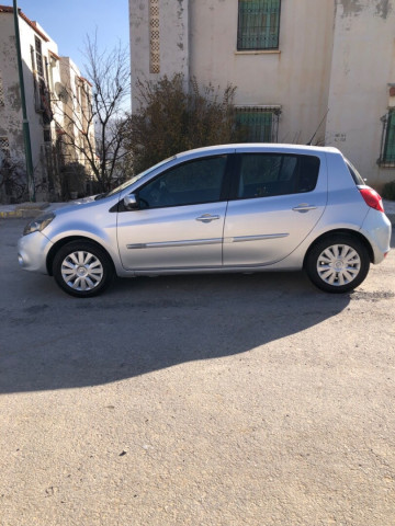 Renault Clio Dynamique S Tif Ain El Kebira Ouedkniss Alg Rie