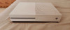 Xbox One S 500go + 6 jeux