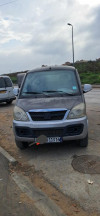 Zotye Z10 2013 