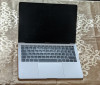 Macbook Air 2019 Icloud clean fresh