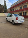 Dacia Logan 2012 Tout option