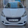 Peugeot 208 2015 Silver Line