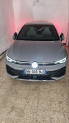 Volkswagen Golf 8.5 2024 R line