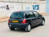 Renault Clio 2 2000 Initial