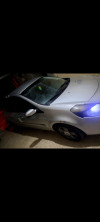 Renault Clio 3 2012 Ess