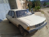 Peugeot 305 1983 305