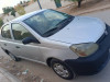 Toyota ايشو 2004 سيدون