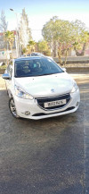 Peugeot 208 2014 Allure