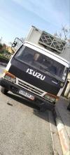 Isuzu NPR 1999