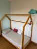 Lit enfant cabane avec matelas 