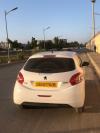 Peugeot 208 2014 Allure