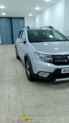 Dacia سيب واي 2023 