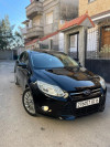 Ford Focus 5 portes 2012 Titanium