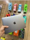 MacBook pro 2020 i5 