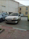 Renault Clio 2 1999 Debza