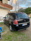 Opel Zafira 2006 b