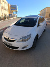 Opel Astra 2010 