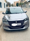 Peugeot 208 2021 