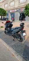 Yamaha T max 2022