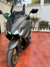 Yamaha T max 2024