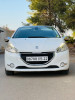 Peugeot 208 2015 Allure