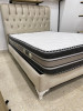 Lit 2 places capitonnée plus matelas 140X190 