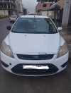 Ford Focus 4 portes 2010 Focus 4 portes