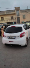 Peugeot 208 2015 Allure