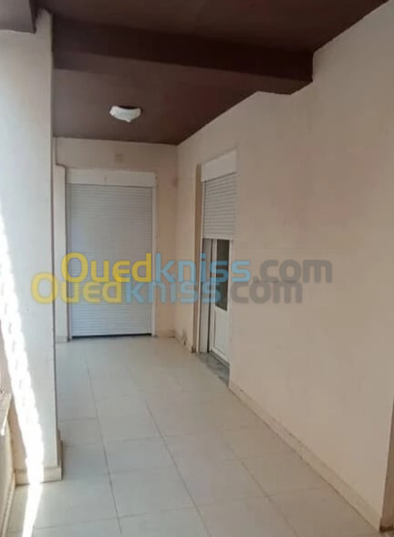 Location Appartement F4 Alger Souidania