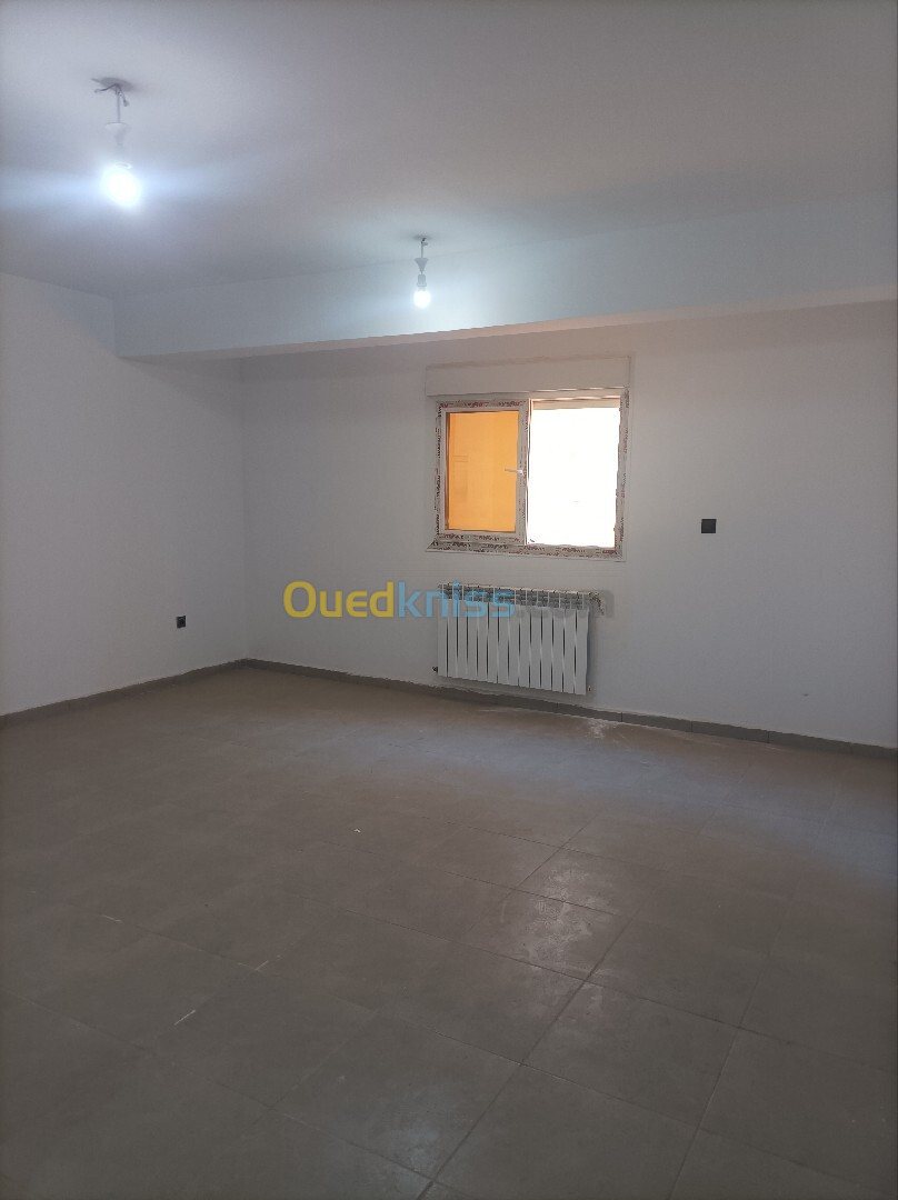 Location Appartement F4 Oran Oran