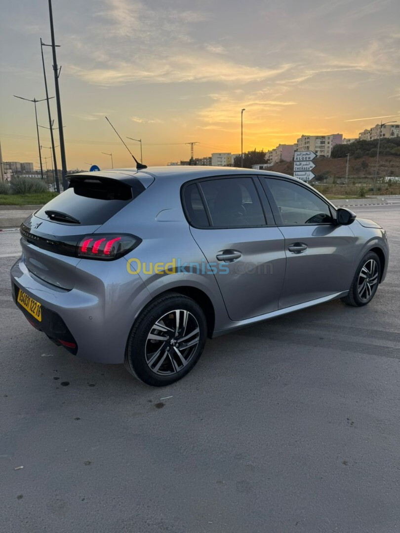 Peugeot 208 2022 Allure