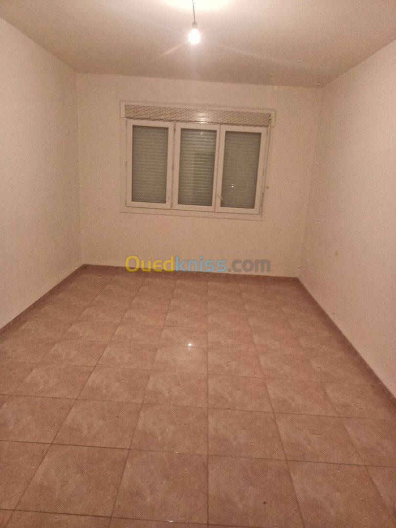 Location Appartement F3 Constantine El khroub