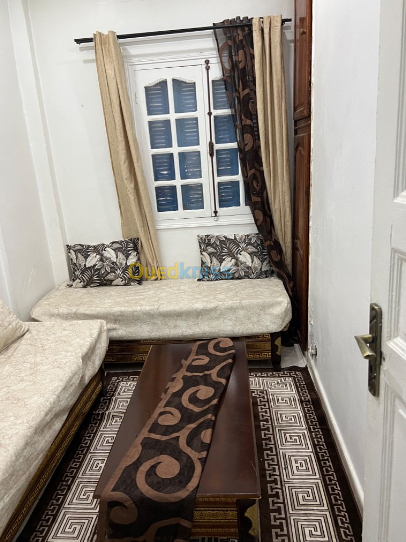 Location vacances Appartement F3 Alger Alger centre