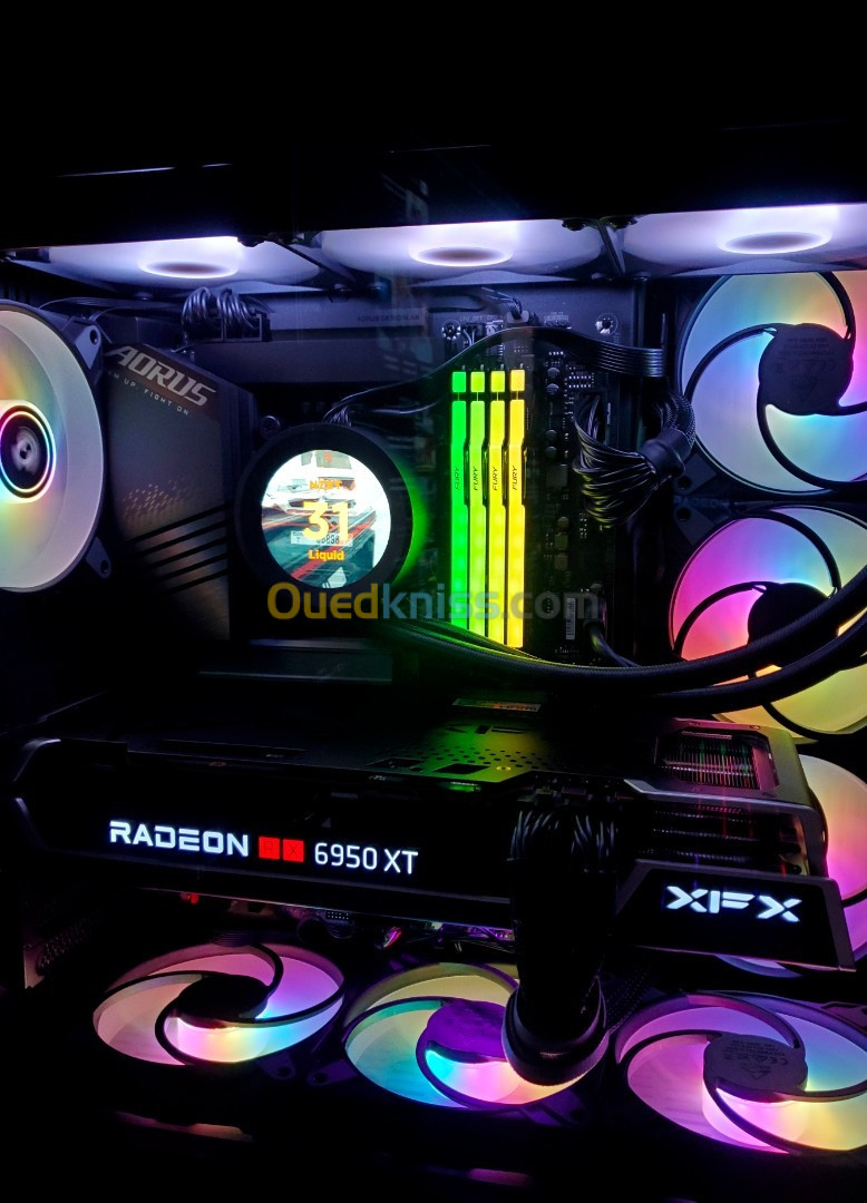 PC GAMER I5-13600K RX 6950XT 32GB DDR5 2TO 990PRO FULL RGB