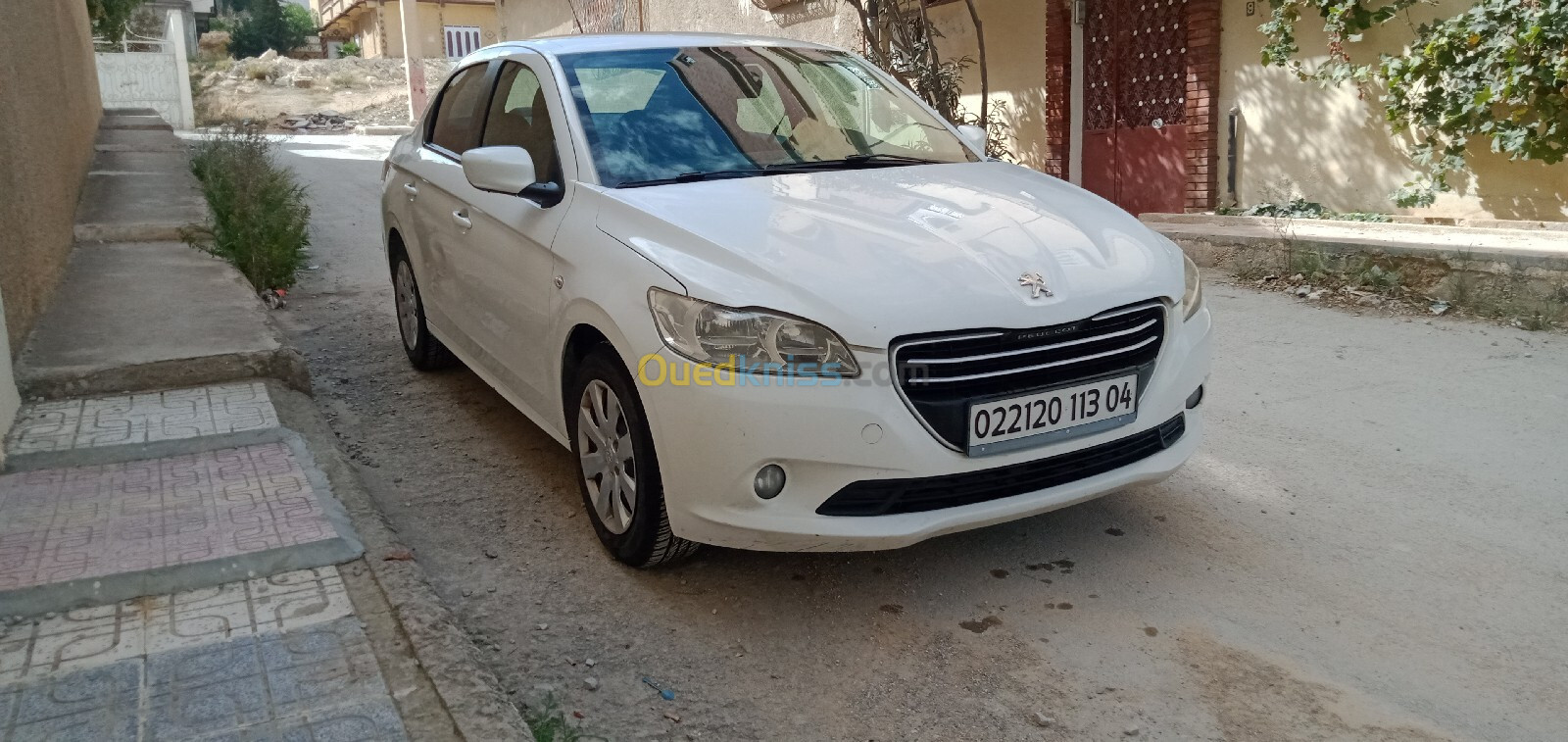 Peugeot 301 2013 Active