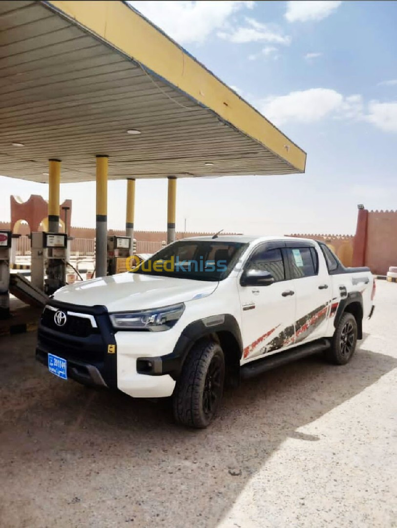 Toyota Hilux 2021 LEGEND DC 4x4