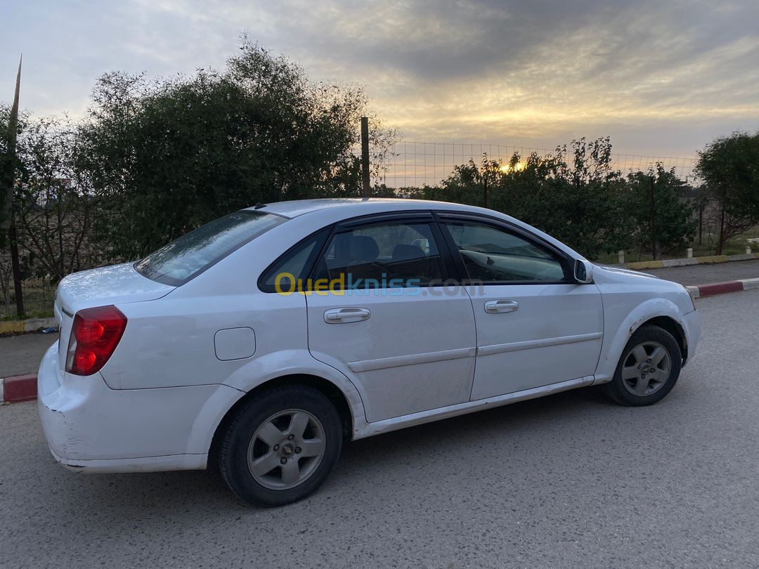 Chevrolet Optra 5 portes 2011 