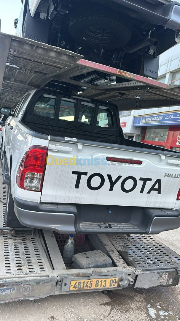 Toyota Hilux 2024 4/4