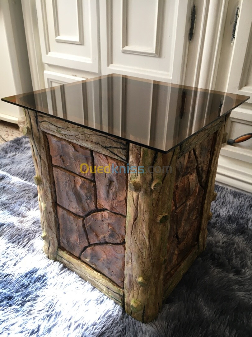 Table bas 3D طاولة ثلاثية الابعاد 