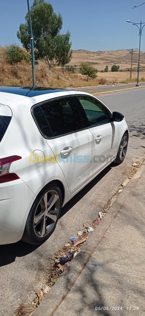 Peugeot 308 2015 Allure