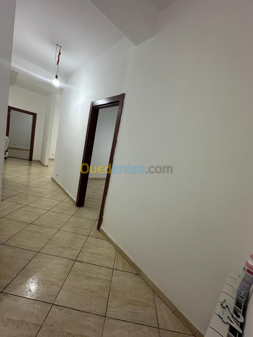 Vente Appartement F4 Oran Bir el djir