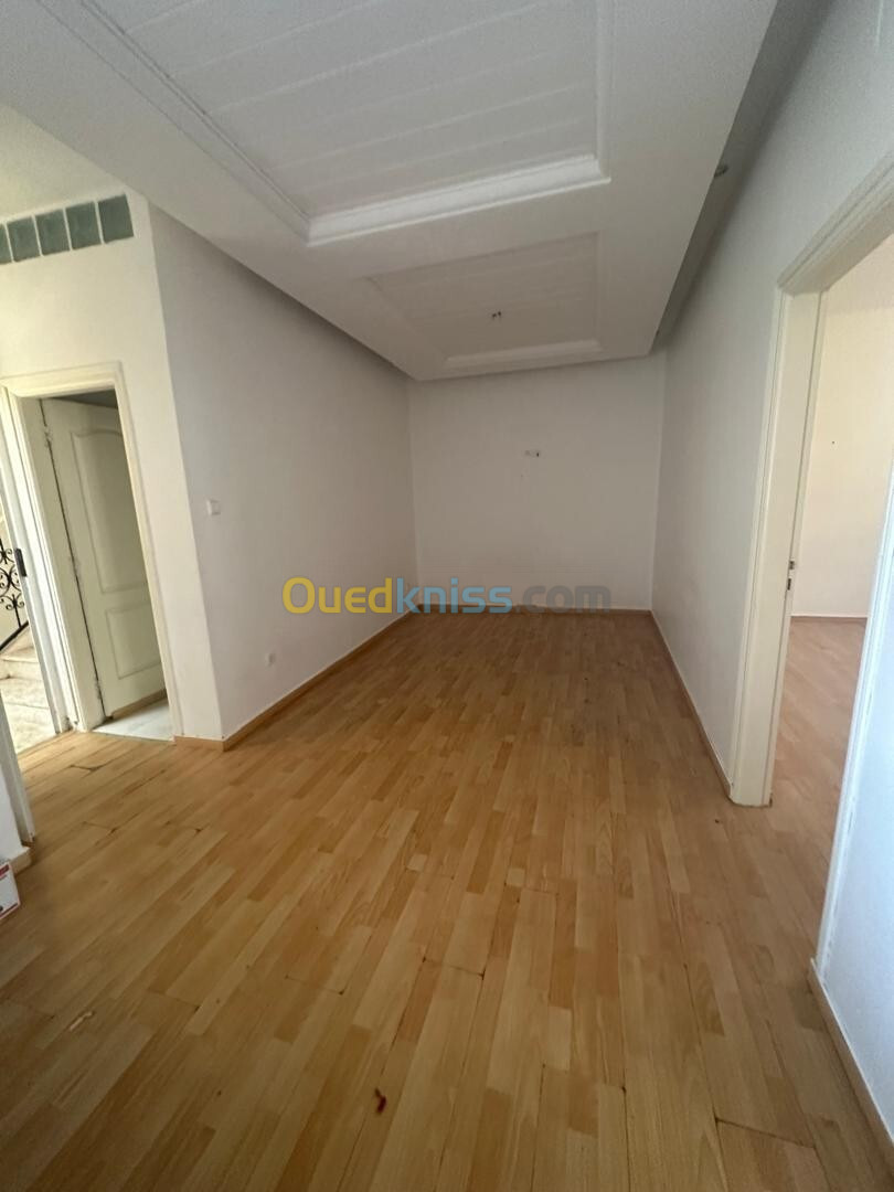 Location Villa Oran Bir el djir