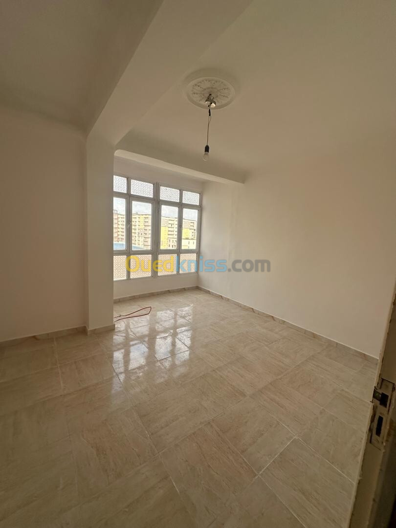 Location Appartement F3 Oran Bir el djir