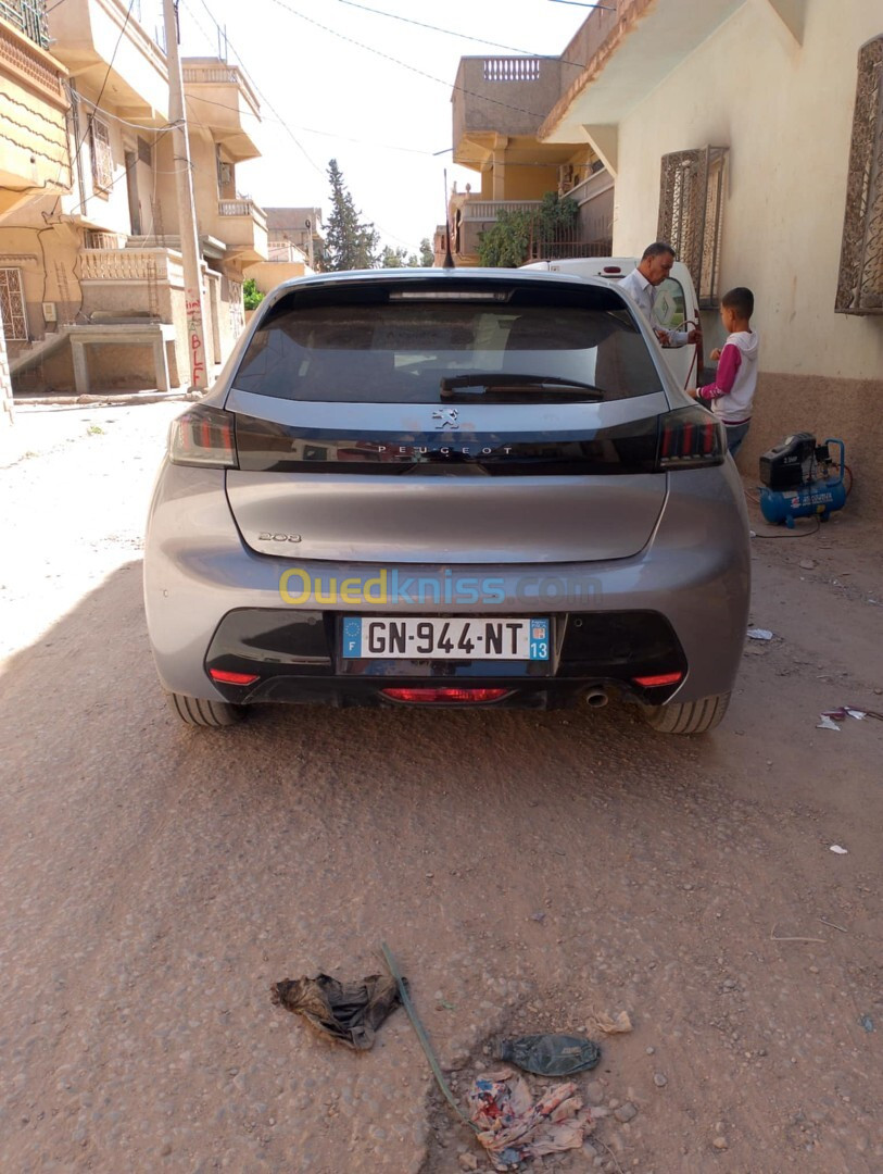 Peugeot 208 2022 Eclipse