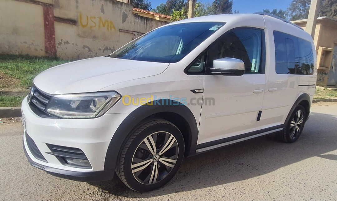 Volkswagen Caddy 2017 Alltrack