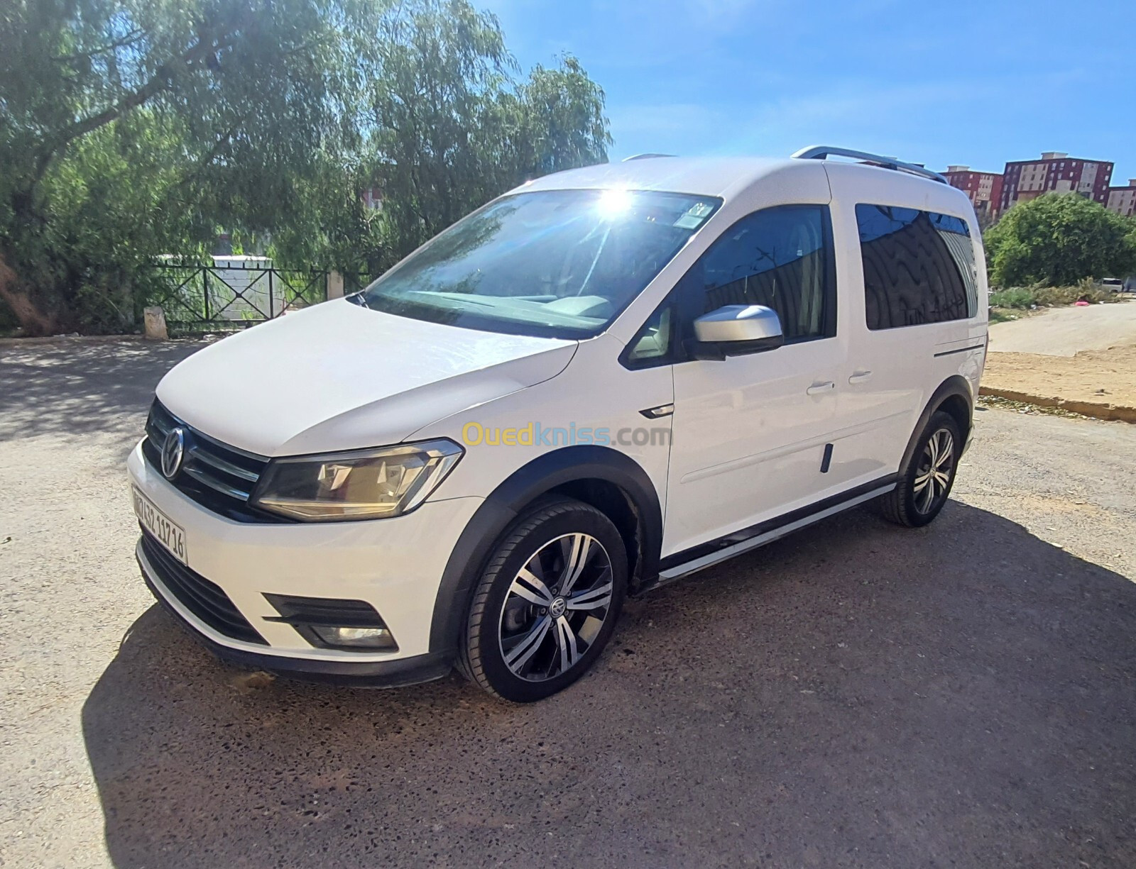 Volkswagen Caddy 2017 Alltrack