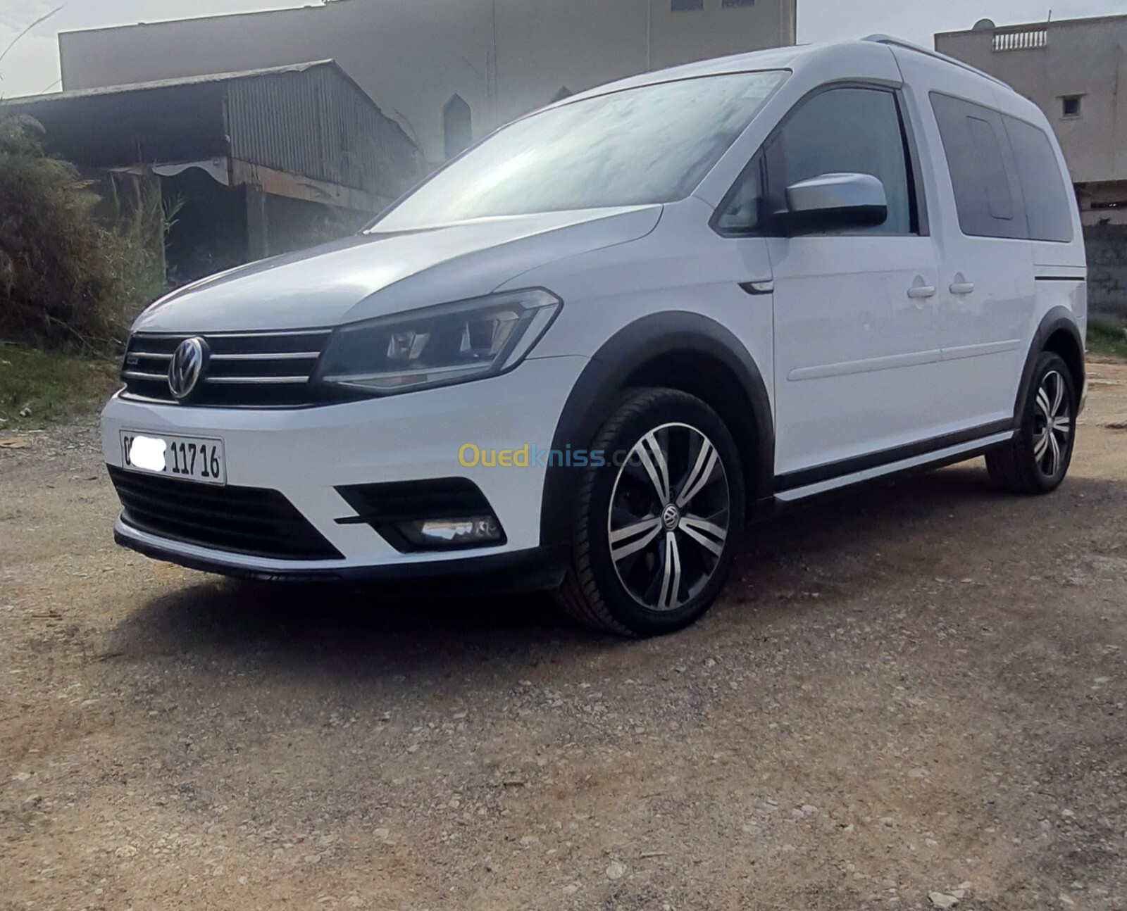 Volkswagen Caddy 2017 Alltrack