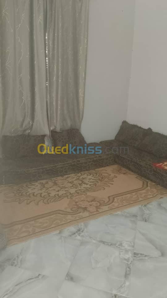 Location vacances Appartement F3 Mostaganem Hadjadj