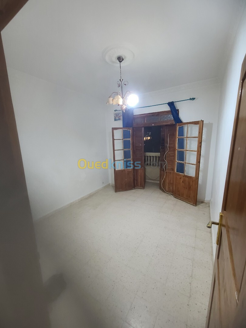 Location Appartement F4 Alger Cheraga