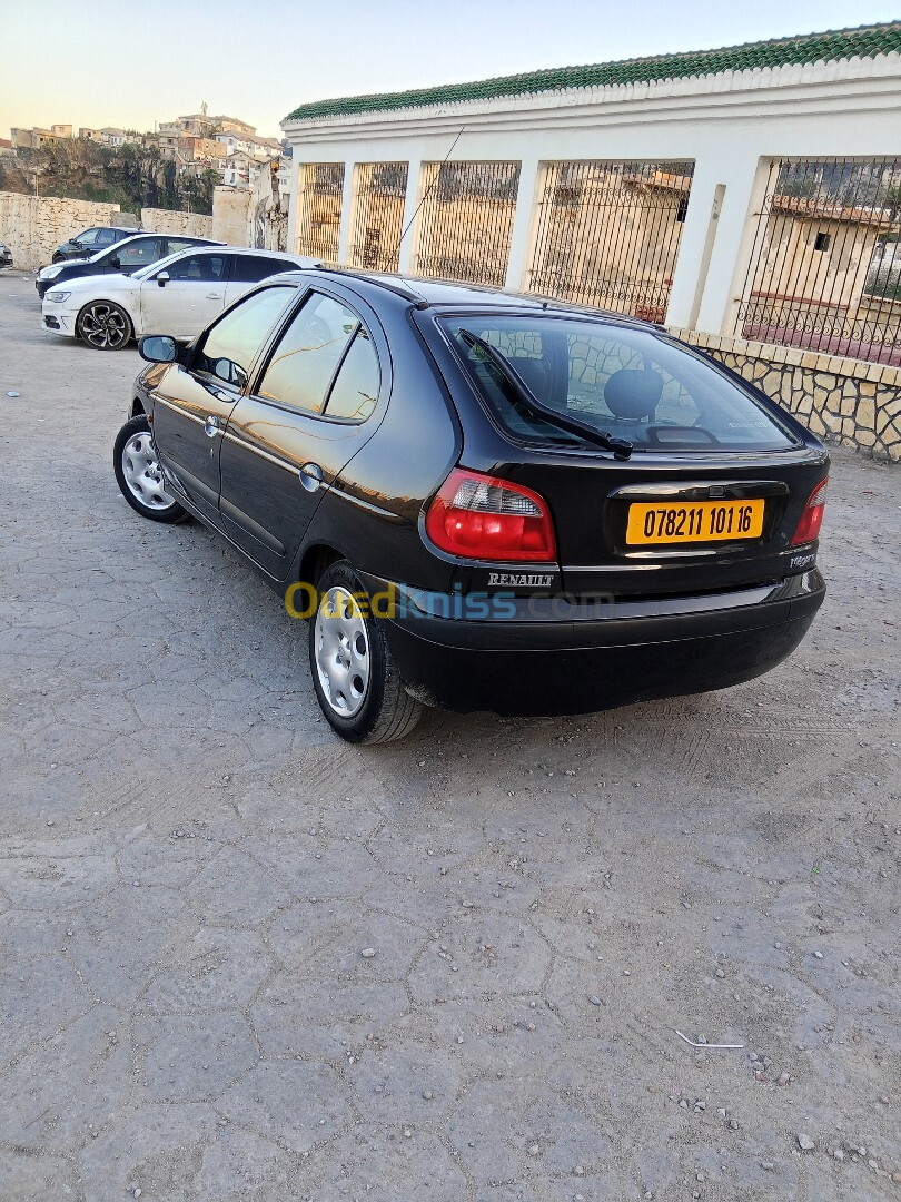 Renault Megane 1 2001 i blue